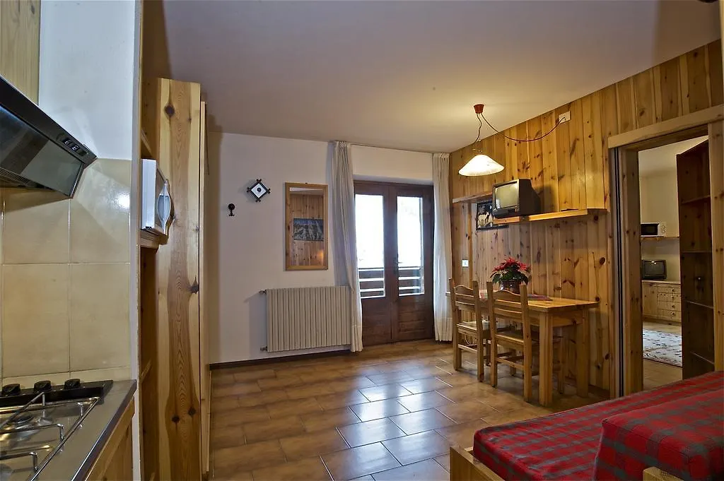 Residence Raffaella Santa Caterina Valfurva Aparthotel