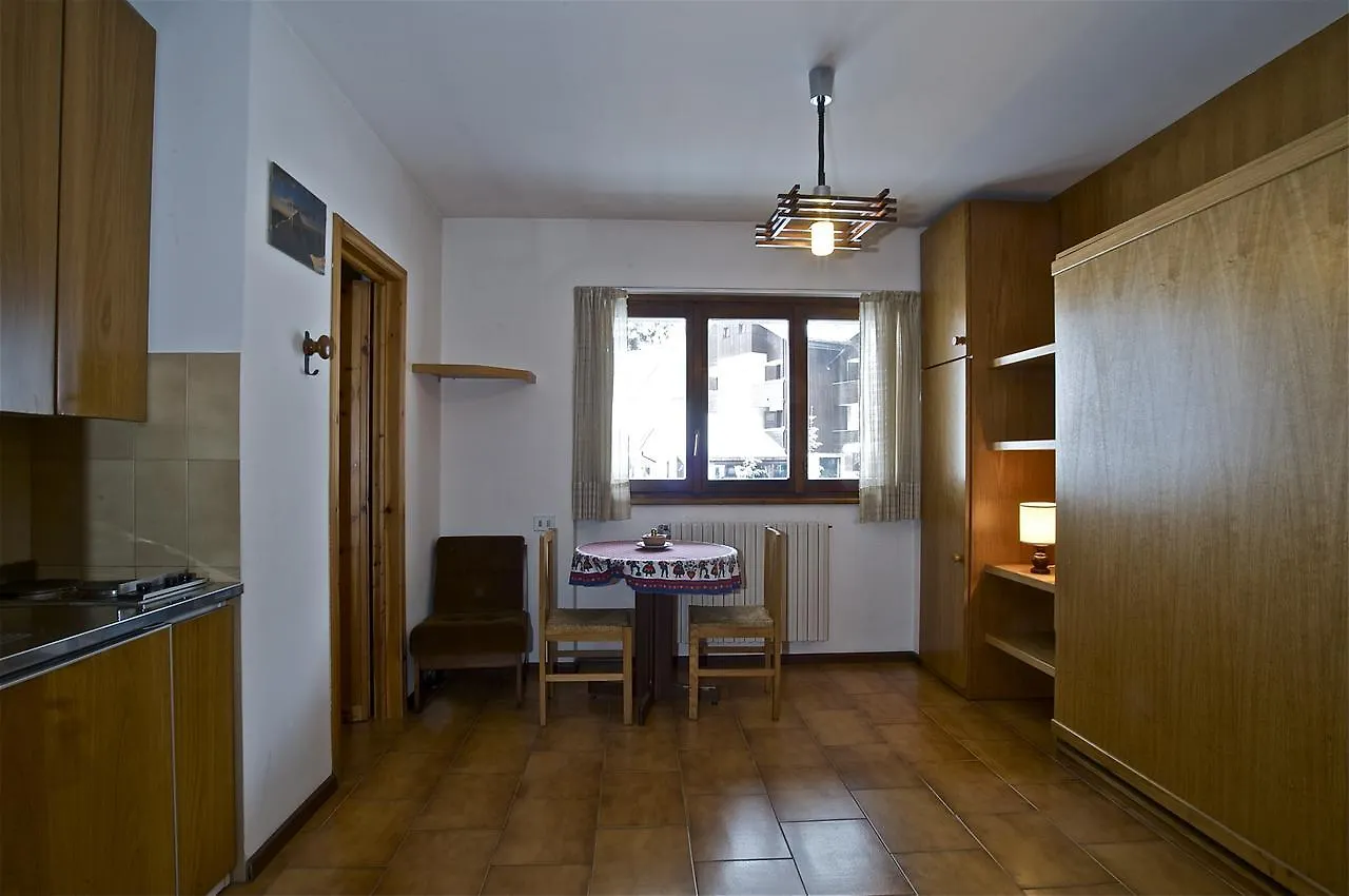 公寓式酒店 Residence Raffaella 圣卡特琳娜瓦尔夫